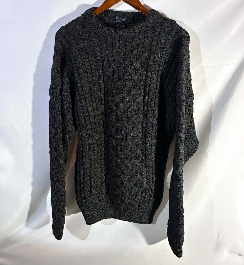 Peregrine Men's Gray Cable-Knit Wool Crew Neck Fisherman’s Pullover Sweater